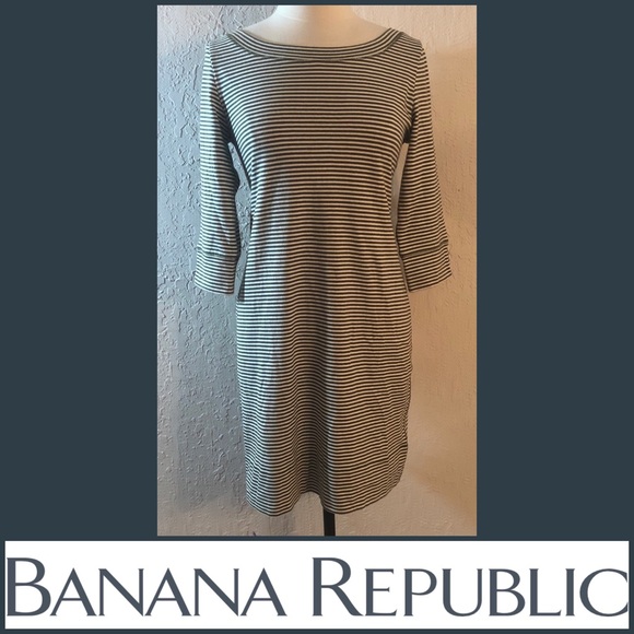 Banana Republic Dresses & Skirts - Banana Republic Striped Shift Dress